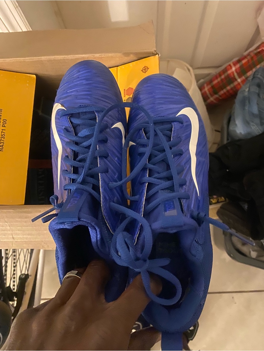 Nike men’s Blue baseball Mike trout Cleats with White Swoosh